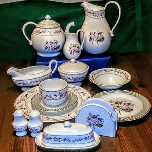 Complete Dinnerware Set "Pink Hydrangea" by MSE